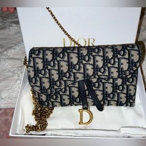 Dior LONG SADDLE WALLET WITH CHAIN